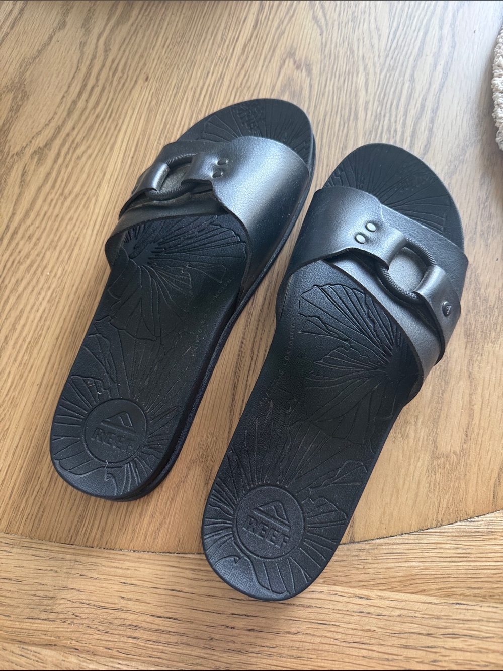 Reef Women’s Black Slide Sandals - Comfortable Everyday Wear